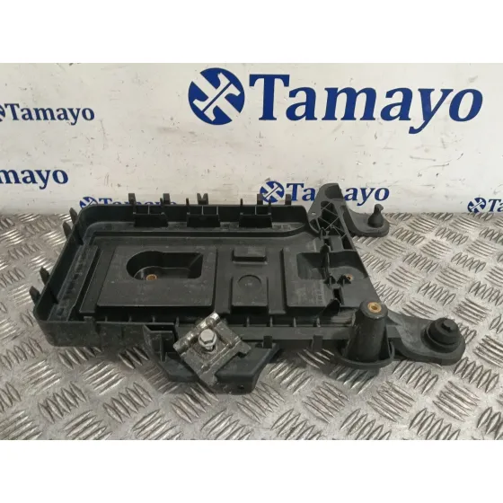 Soporte Bateria para Volkswagen Passat B6 Variant (3C5)