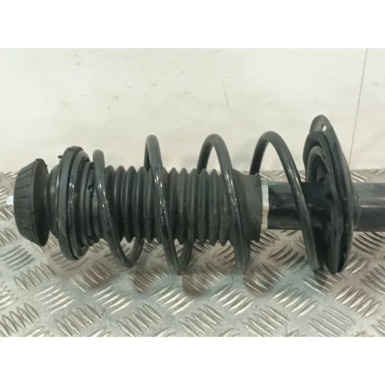 Amortiguador Delantero Derecho para Toyota Yaris (_P13_)