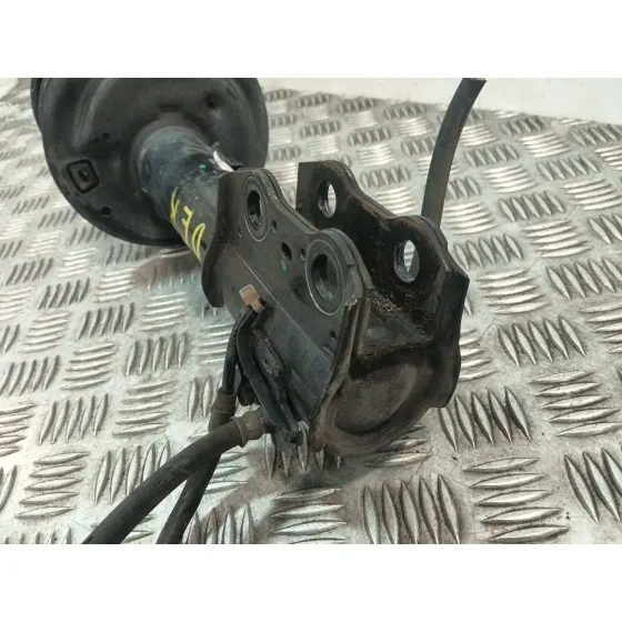 Amortiguador Delantero Derecho para Toyota Yaris (_P13_)