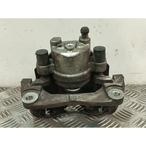 Pinza Freno Delantera Derecha para Toyota Yaris (_P13_)