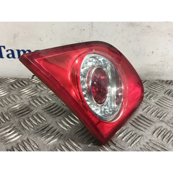 Piloto Trasero Izquierdo Porton para Volkswagen Passat Berlina (3C2)