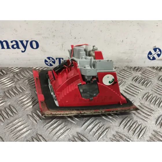 Piloto Trasero Derecho Porton para Audi A3 Sportback (8P)