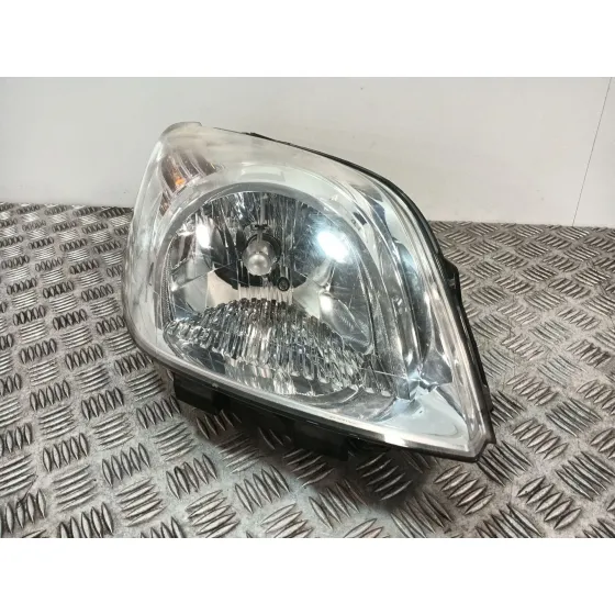 Faro Derecho para Fiat Qubo (225_)