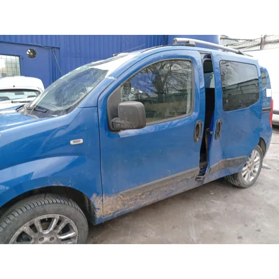 Puerta Delantera Izquierda para Fiat Qubo (225_)