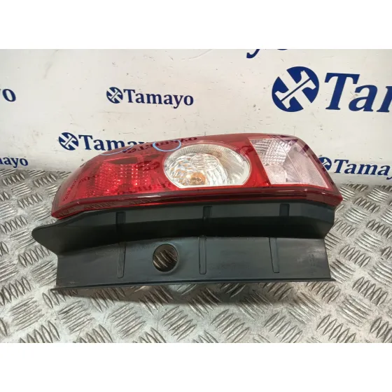 Piloto Trasero Derecho para Dacia Duster (Hs_)