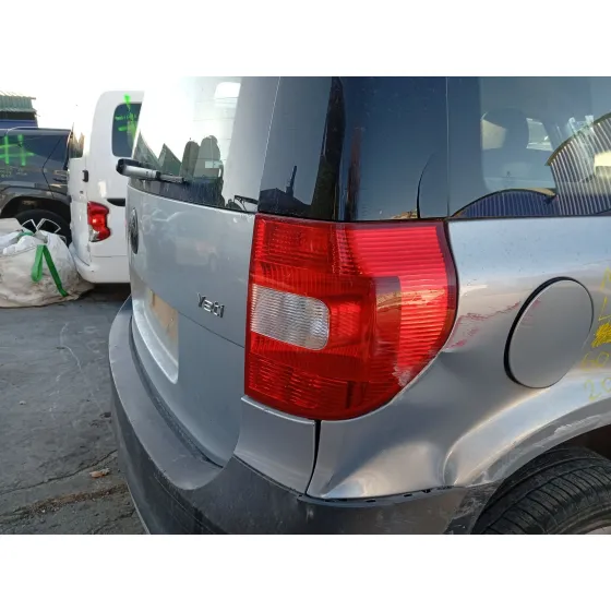 Piloto Trasero Derecho para Skoda Yeti (5L)