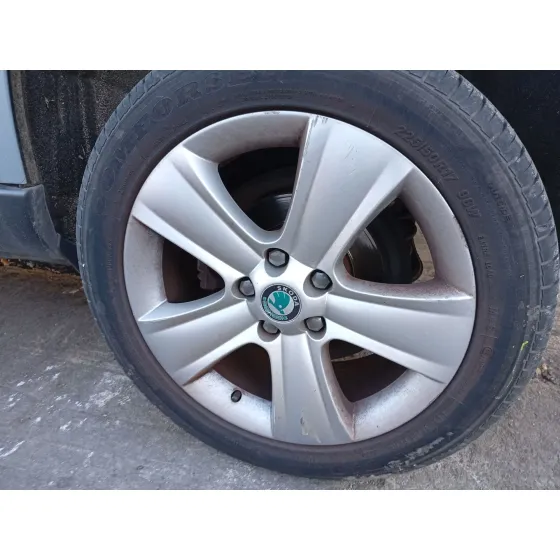 Pinza Freno Trasera Izquierda para Skoda Yeti (5L)
