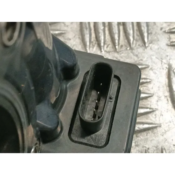 Caja Mariposa para Mercedes-Benz Sprinter 5-T Caja/Chasis (B906)