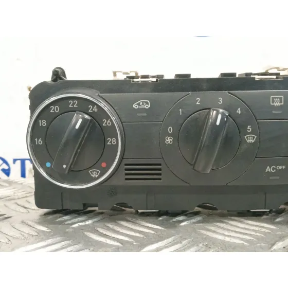 Mando Climatizador para Mercedes-Benz Clase B (W245)