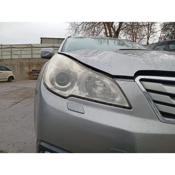 Faro Derecho para Subaru Legacy V (Bm)