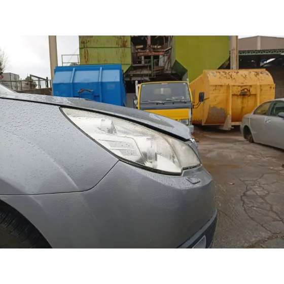 Faro Derecho para Subaru Legacy V (Bm)