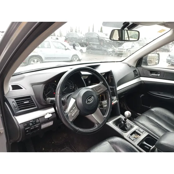 Salpicadero para Subaru Legacy V (Bm)
