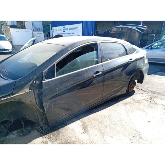 Puerta Delantera Izquierda para Hyundai I40