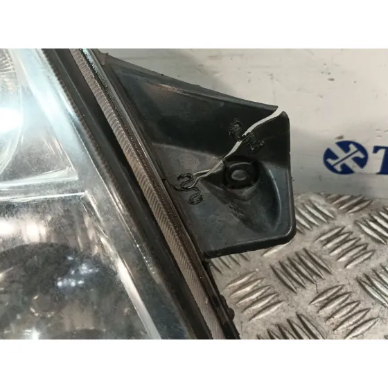 Faro Derecho para Kia Picanto I (Sa)