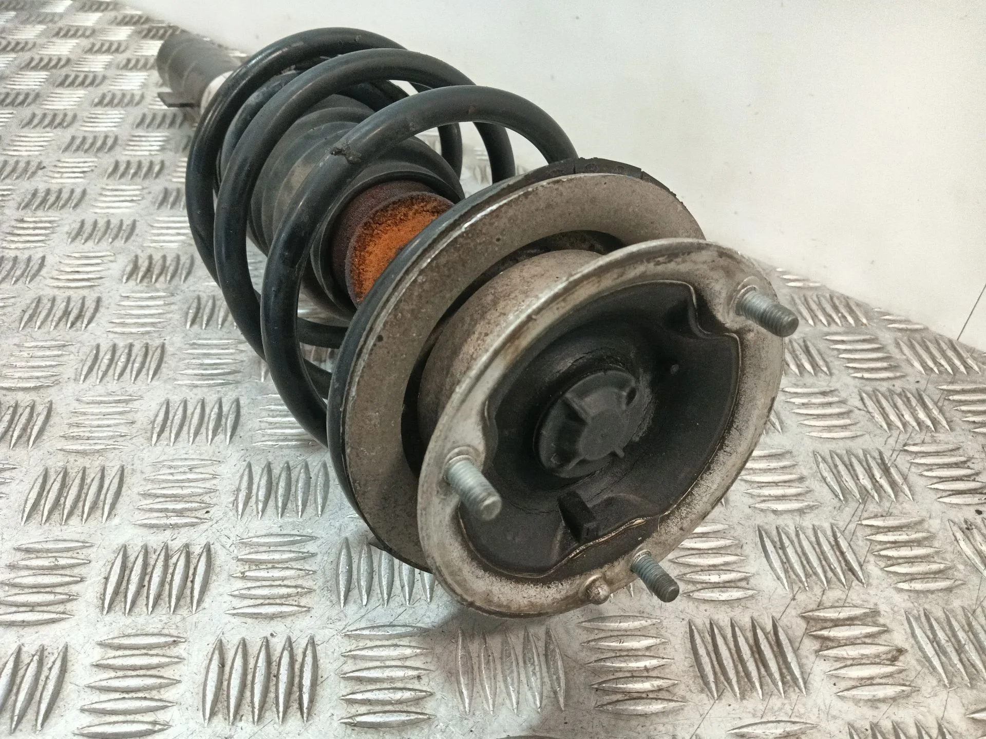 Amortiguador Delantero Derecho para Bmw 1 (E87)