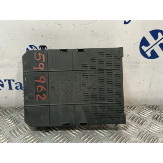 Caja Reles / Fusibles para Citroën Berlingo Multispace (B9)