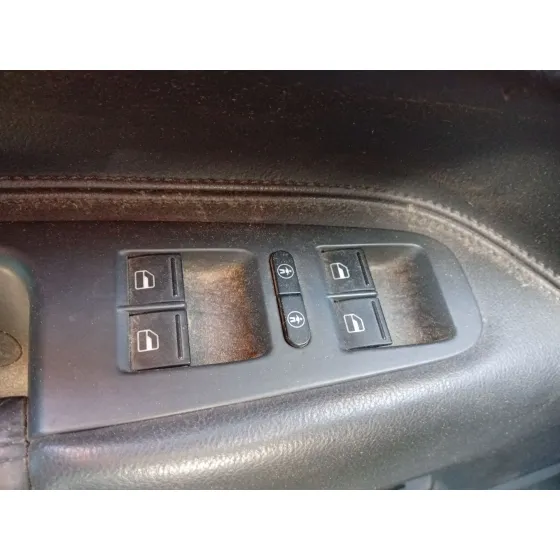 Mando Elevalunas Delantero Izquierdo para Volkswagen Touareg (7L6)