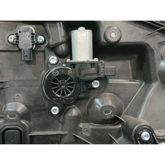 Elevalunas Delantero Izquierdo para Mazda Cx-3 (Dk)
