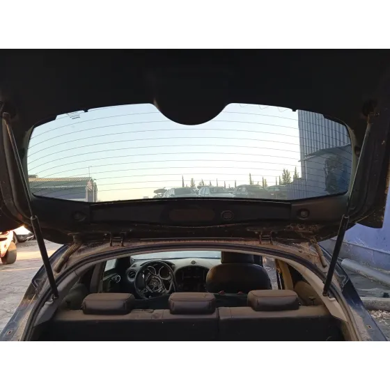 Amortiguadores Maletero / Porton para Nissan Juke (F15)