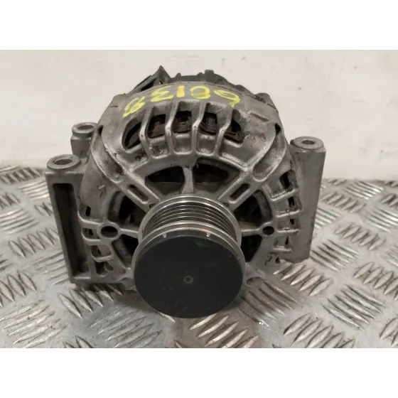 Alternador para Chevrolet Aveo Hatchback (T300)