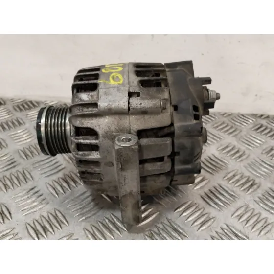 Alternador para Chevrolet Aveo Hatchback (T300)