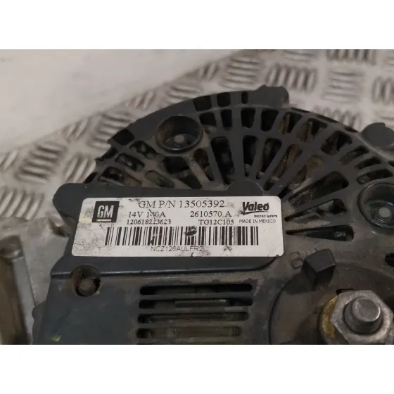 Alternador para Chevrolet Aveo Hatchback (T300)