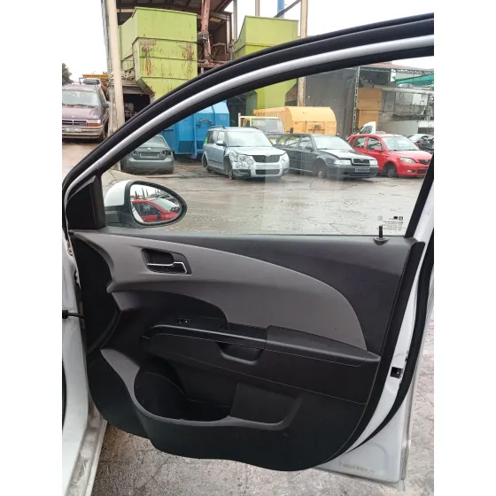 Elevalunas Delantero Derecho para Chevrolet Aveo Hatchback (T300)