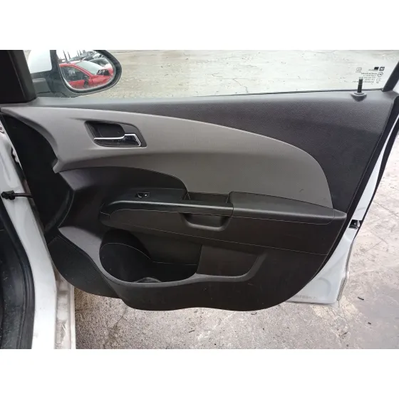 Elevalunas Delantero Derecho para Chevrolet Aveo Hatchback (T300)