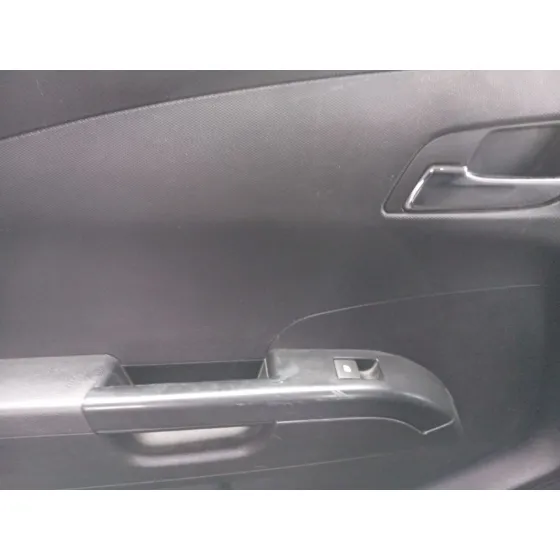 Mando Elevalunas Trasero Izquierdo para Chevrolet Aveo Hatchback (T300)