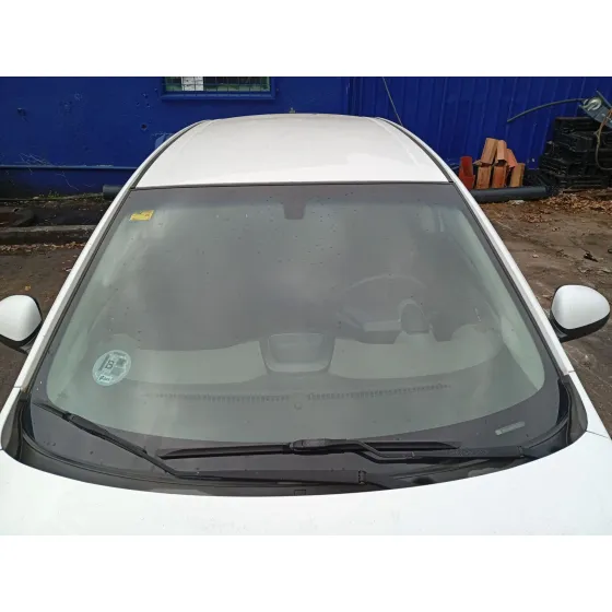 Parabrisas para Chevrolet Aveo Hatchback (T300)