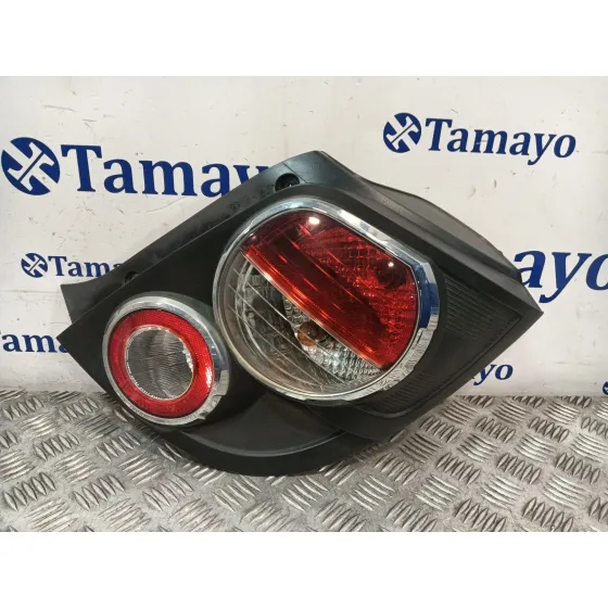 Piloto Trasero Derecho para Chevrolet Aveo Hatchback (T300)
