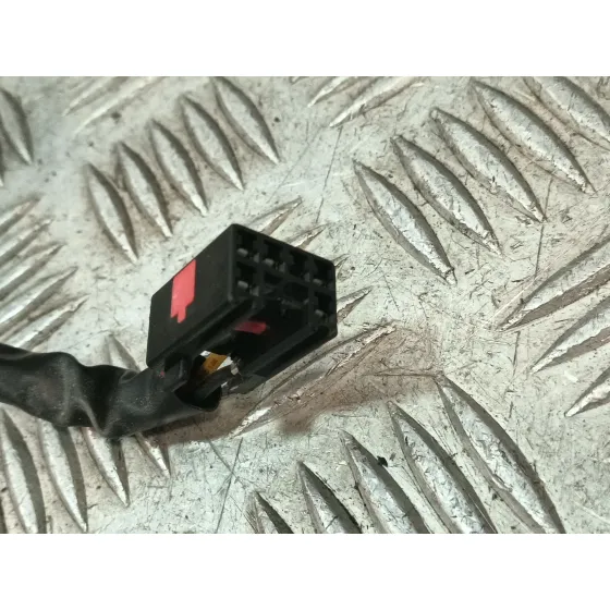 Piloto Trasero Derecho para Chevrolet Aveo Hatchback (T300)