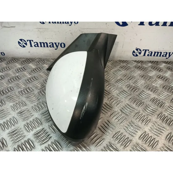 Retrovisor Derecho para Chevrolet Aveo Hatchback (T300)