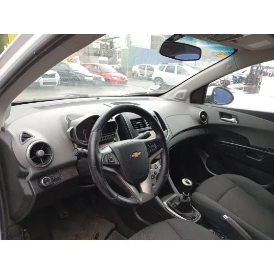 Salpicadero para Chevrolet Aveo Hatchback (T300)
