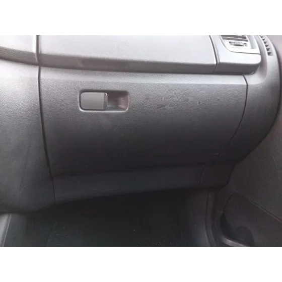 Guantera para Skoda Fabia Ii (542)
