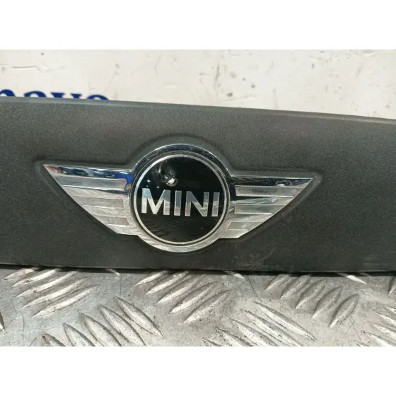 Maneta Exterior Porton para Bmw Mini (F56)