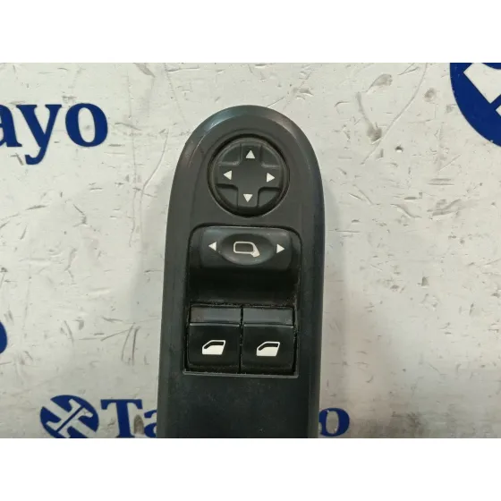 Mando Elevalunas Delantero Izquierdo para Citroën C3 Ii (Sc_)