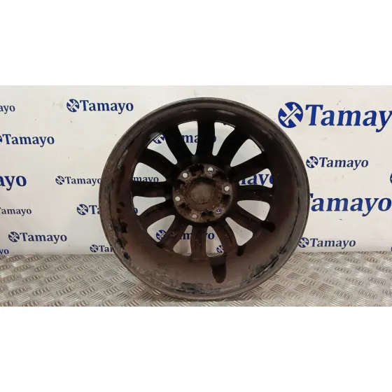 Llanta para Kia Carnival