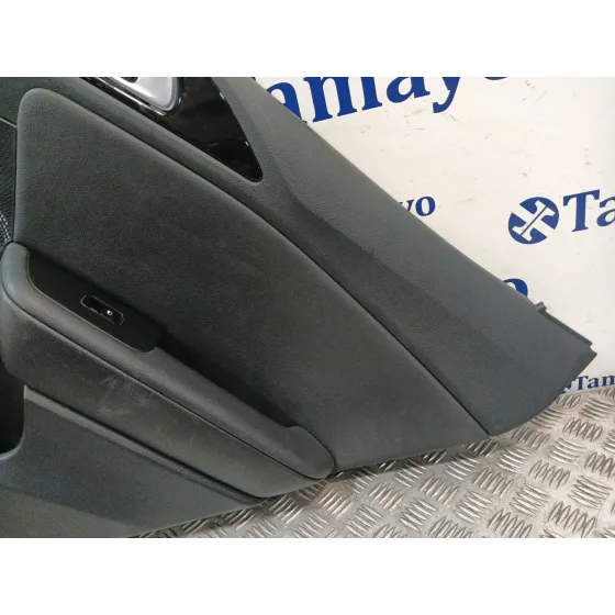 Guarnecido Puerta Trasera Derecha para Kia Xceed (Cd)