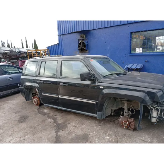 Puerta Delantera Derecha para Jeep Patriot