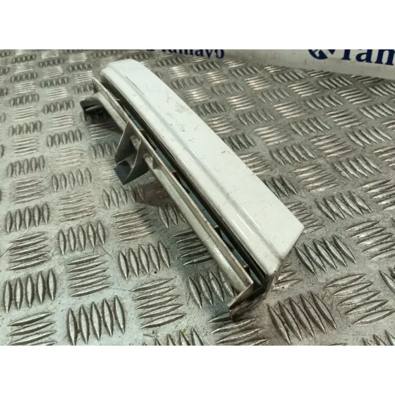 Moldura para Opel Zafira A Monospace (T98)