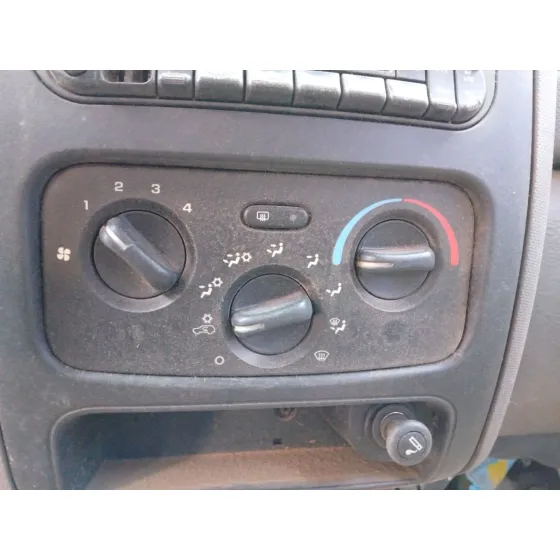 Mando Climatizador para Jeep Cherokee (Kj)
