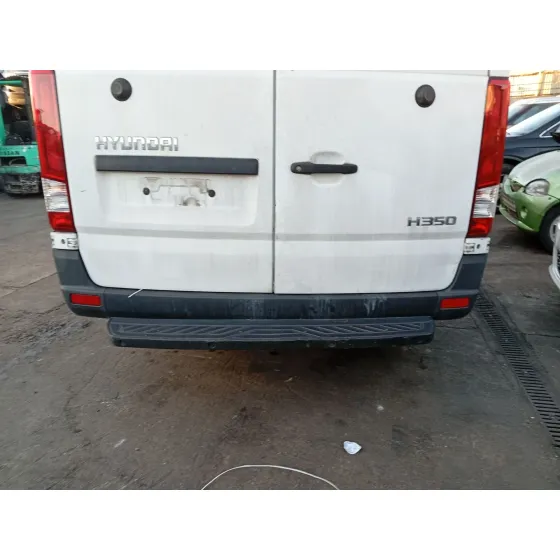 Paragolpes Trasero para Hyundai H350 Furgoneta