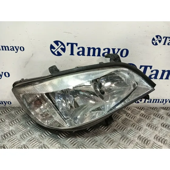 Faro Derecho para Opel Zafira A