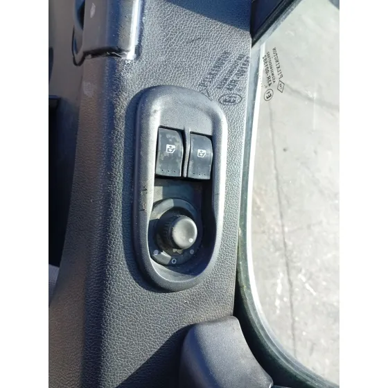 Mando Elevalunas Delantero Izquierdo para Renault Master Iii Furgoneta (Fv)