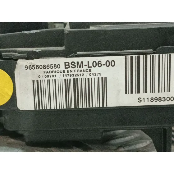 Caja Reles / Fusibles para Citroën C4 I (Lc_)