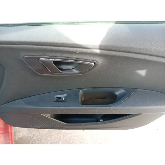 Mando Elevalunas Delantero Derecho para Seat Leon (5F1)