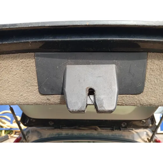 Cerradura Maletero / Porton para Volvo Xc60
