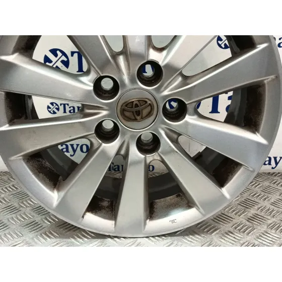 Llanta para Toyota Auris (_E15_)