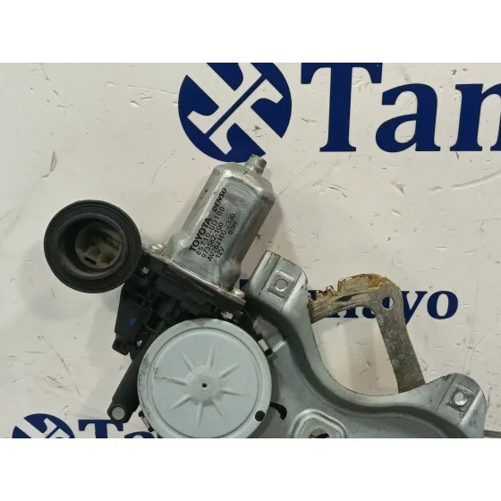 Elevalunas Delantero Derecho para Toyota Yaris (_P9_)